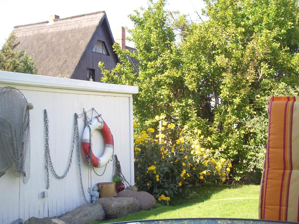 Ferienwohnung Ferienhaus Kaptein Meyer Ostseeheilbad Ostseeheilbad Zingst Exterior foto